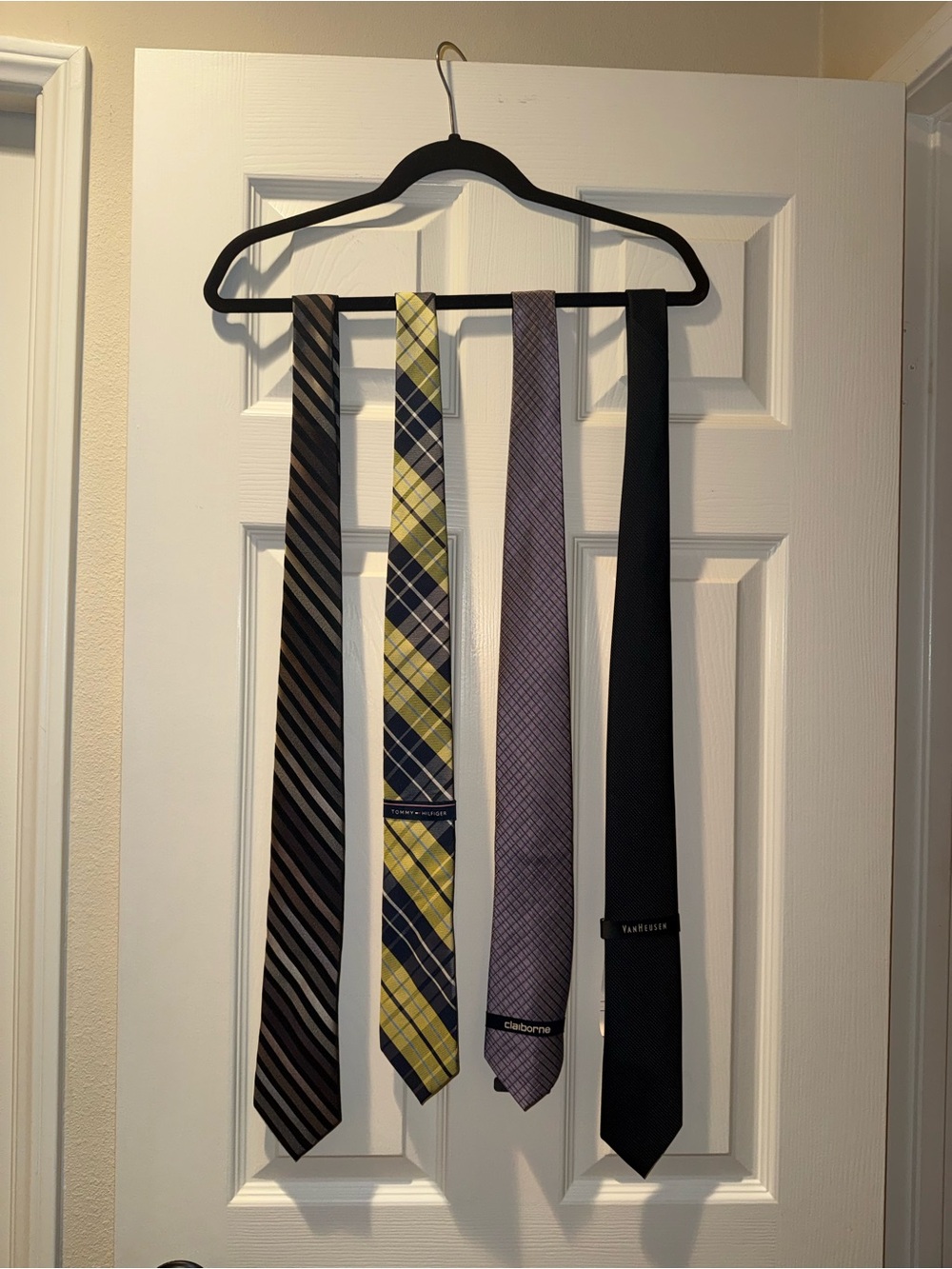 Liz Claiborne, Tommy Hilfiger, Van Heusen Neck Tie (4-PACK)